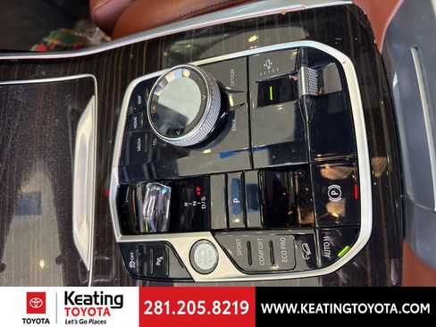 Used 2024 BMW X7 xDrive40i w/ Executive Package AWD/4WD image 18