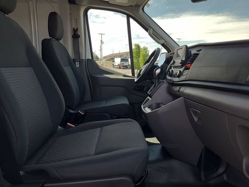 Used 2025 Ford Transit 250 148 High Roof Extended AWD image 17