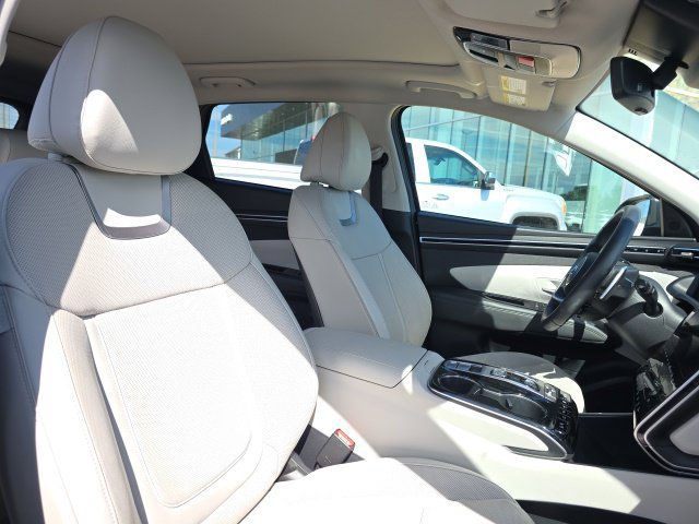 Certified 2024 Hyundai Tucson Limited FWD image 9