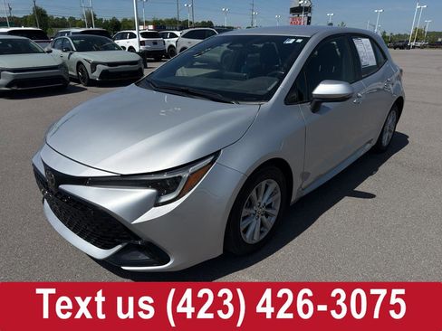 Used 2024 Toyota Corolla SE FWD image 1