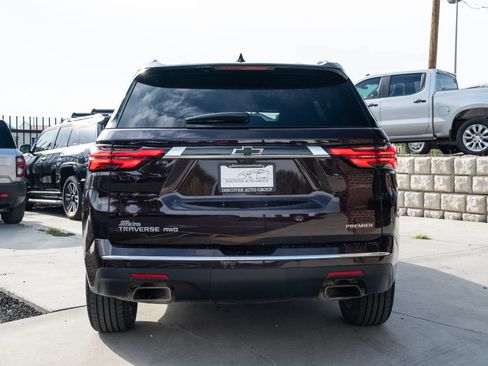 Used 2022 Chevrolet Traverse Premier AWD/4WD image 6