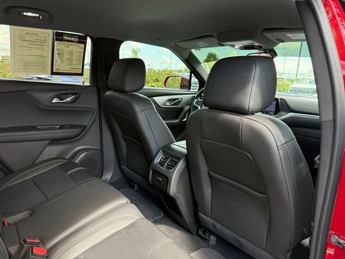 Used 2019 Chevrolet Blazer LT FWD image 35