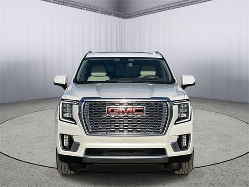 Used 2022 GMC Yukon Denali image 4