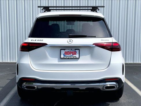 Used 2024 Mercedes-Benz GLE 350 4MATIC image 4