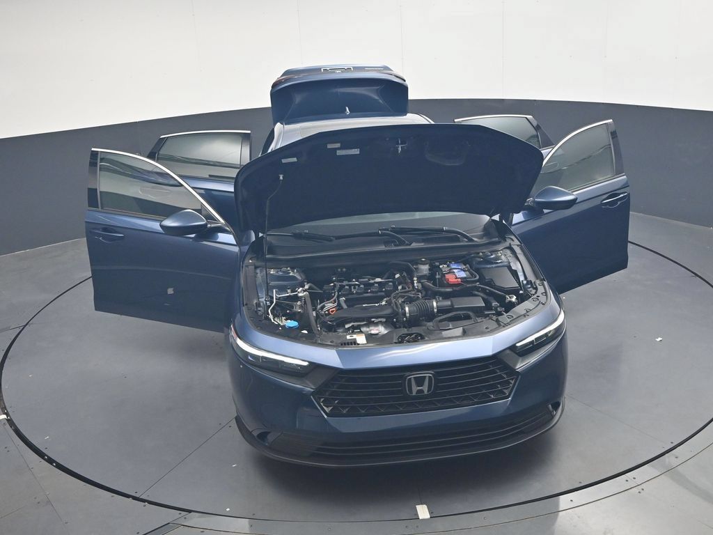 Certified 2024 Honda Accord EX image 37