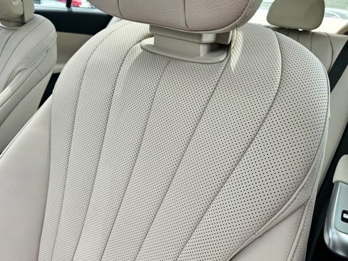 New 2026 Mercedes-Benz E 450 4MATIC Sedan image 18