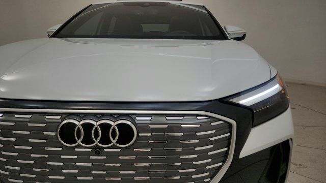 Used 2025 Audi Q4 e-tron Premium Plus w/ Premium Plus AWD/4WD image 23