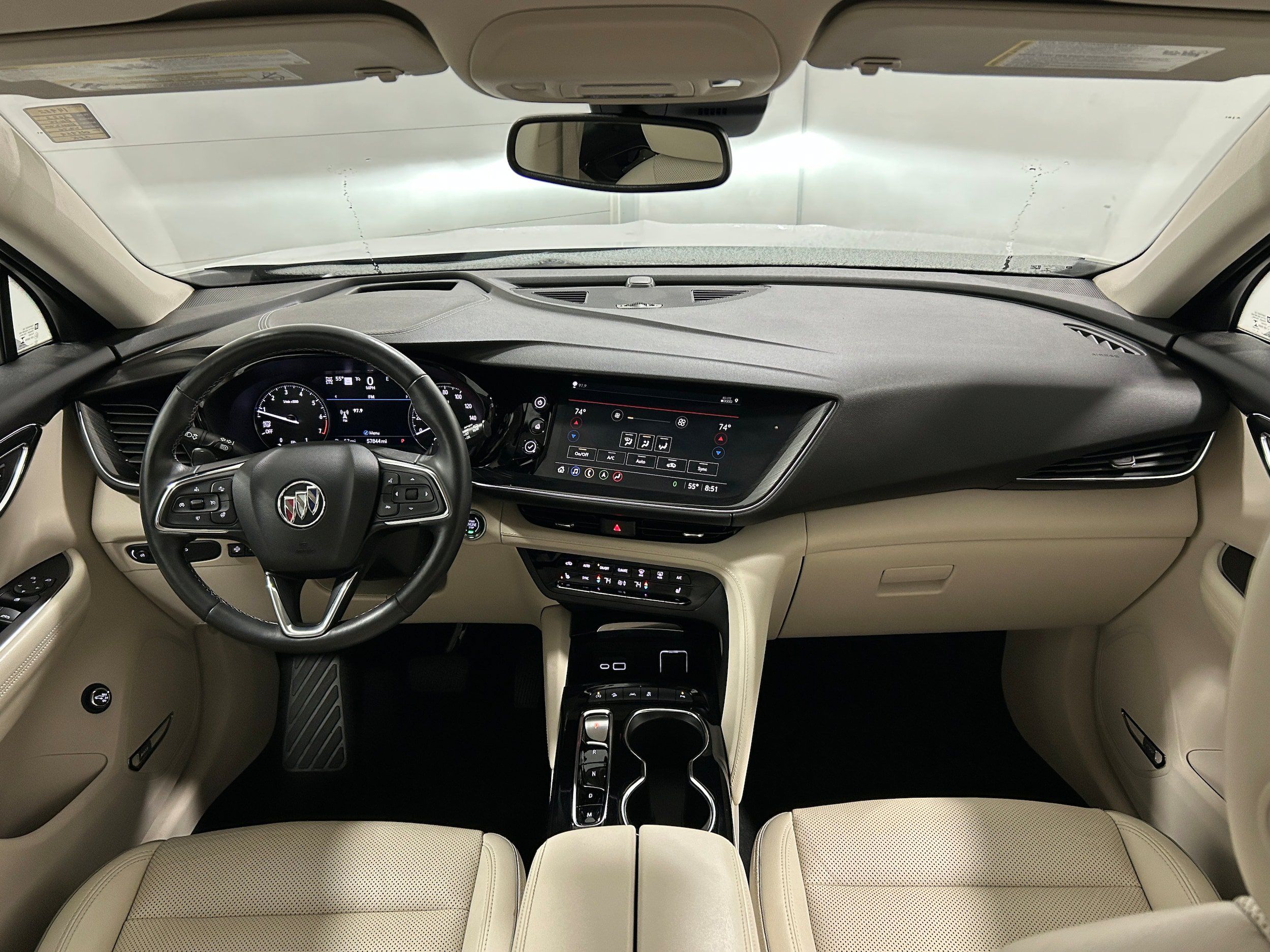Used 2022 Buick Envision Essence w/ Technology Package I AWD/4WD image 15