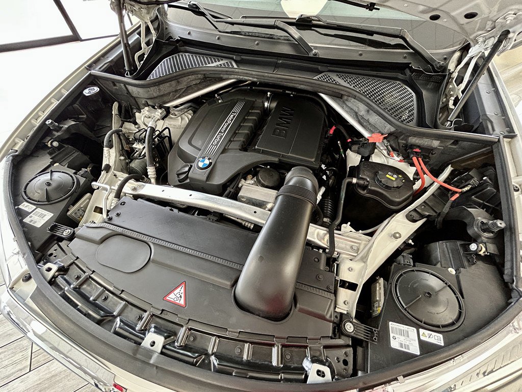 Used 2015 BMW X5 xDrive35i AWD/4WD image 19