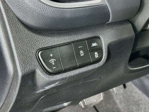 Used 2022 Kia Seltos SX AWD/4WD image 16