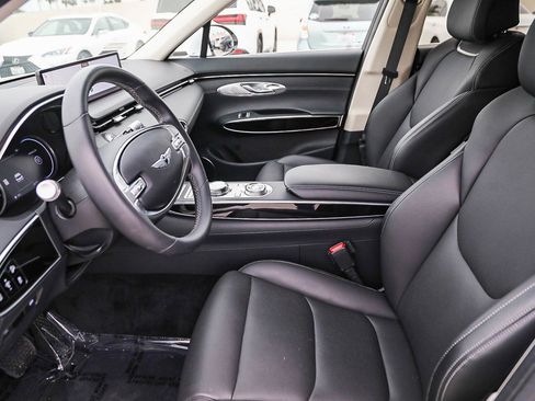 Used 2025 Genesis GV70 2.5T image 17