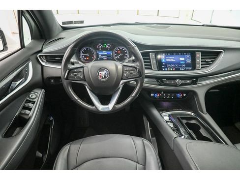 Used 2024 Buick Enclave Essence w/ Experience Buick Package image 31