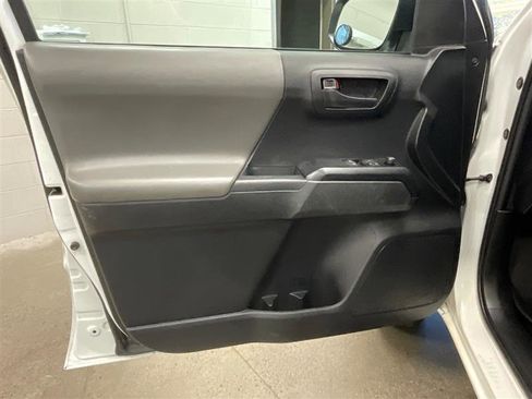 Used 2021 Toyota Tacoma SR image 11