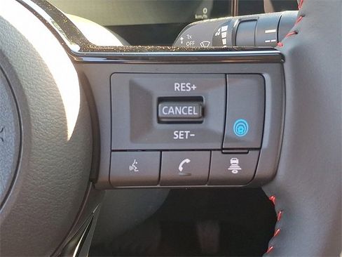 New 2026 Nissan Kicks SR w/ Cold Weather Package image 16