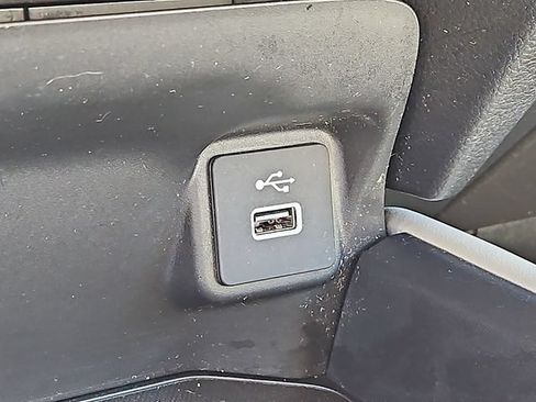 Certified 2024 Honda HR-V LX image 24