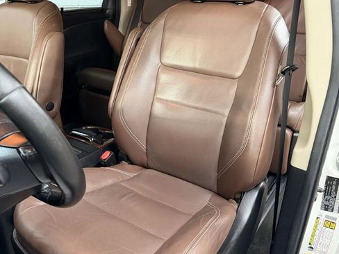 Used 2017 Toyota Sienna Limited Premium w/ Advanced Technology Package FWD image 16