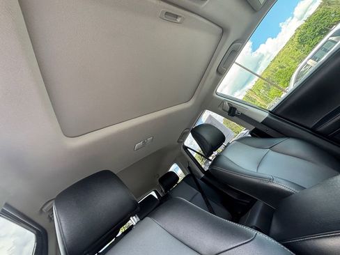Used 2024 Toyota 4Runner SR5 Premium w/ Moonroof Package AWD/4WD image 27