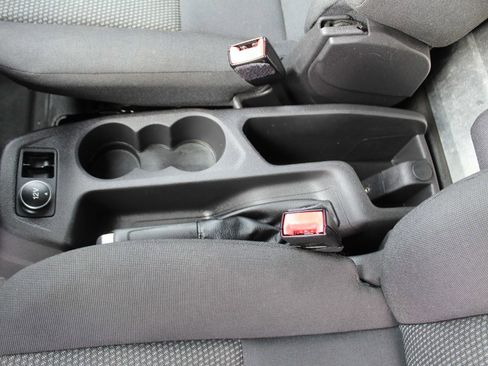 Used 2016 Ford Transit Connect XL image 38