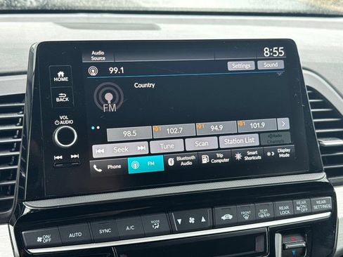 Used 2025 Honda Odyssey EX-L image 18