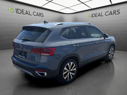 Used 2023 Volkswagen Taos SE AWD/4WD image 5