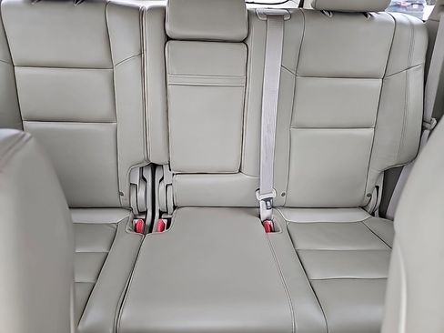 Certified 2020 Jeep Grand Cherokee Limited w/ Premium Lighting Group image 39