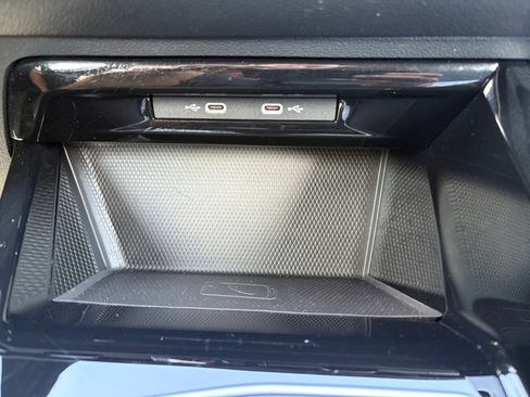 Certified 2024 Volkswagen GTI S FWD image 18