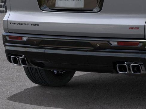 New 2026 Chevrolet Traverse RS w/ LPO, Floor Liner Package image 14