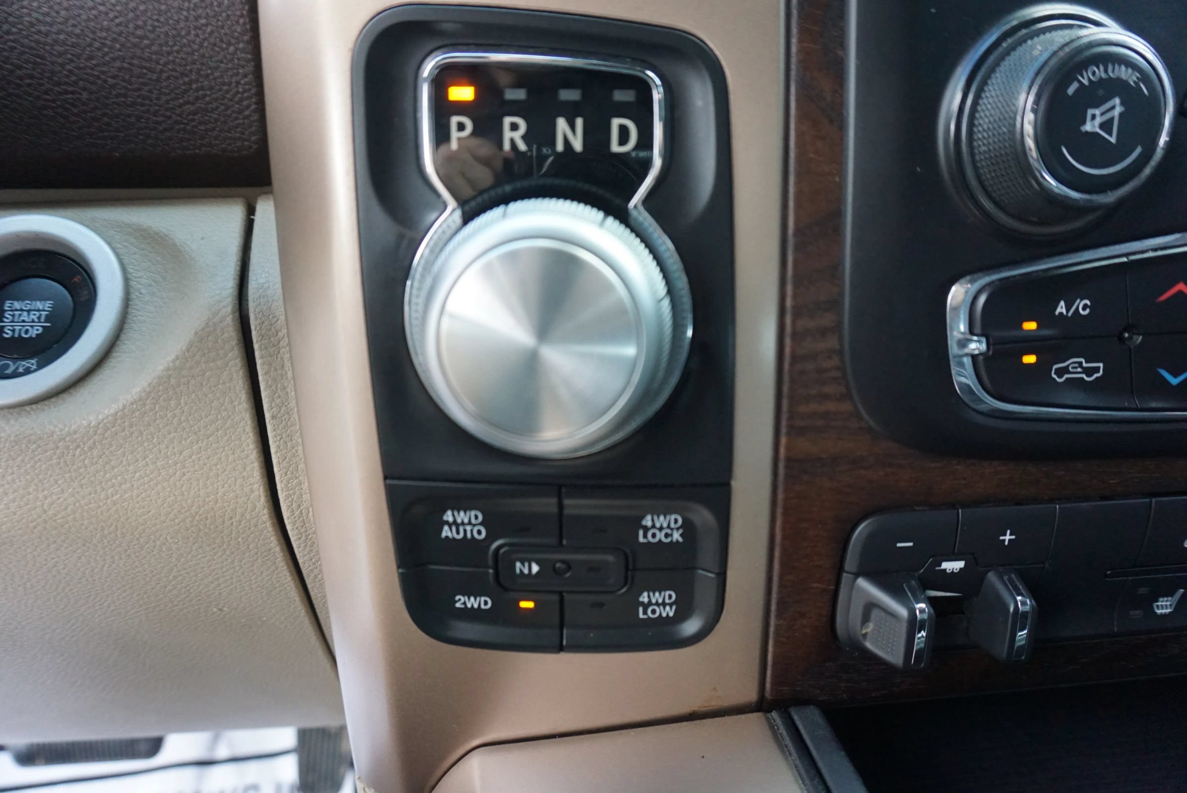 Used 2016 RAM 1500 Laramie Longhorn w/ Convenience Group AWD/4WD image 37