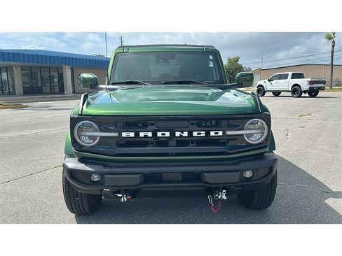 Used 2023 Ford Bronco Outer Banks AWD/4WD image 9