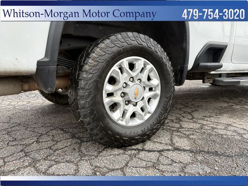 Used 2024 Chevrolet Silverado 2500 LTZ AWD/4WD image 10