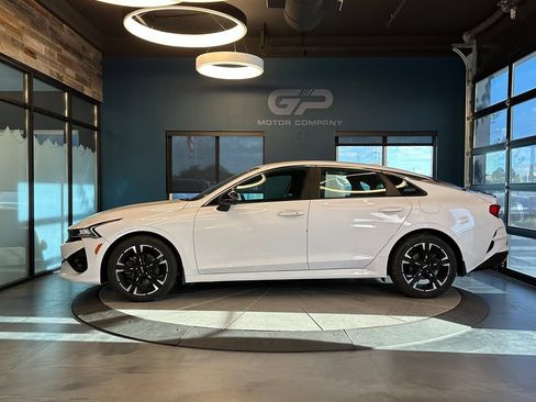 Used 2022 Kia K5 GT-Line FWD image 6