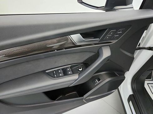 Used 2023 Audi SQ5 Prestige image 24