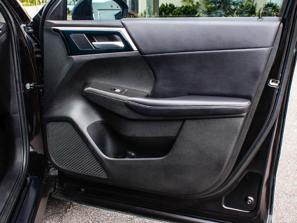 Used 2022 Mitsubishi Outlander SE FWD image 13