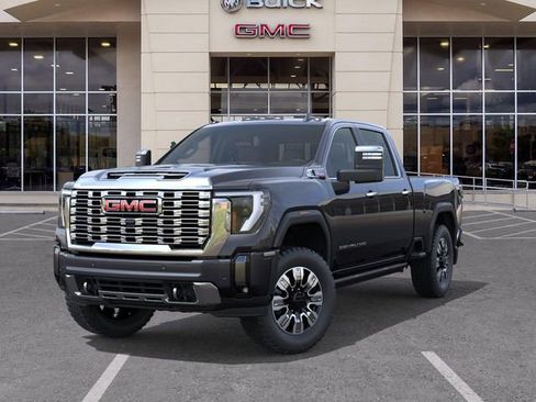 New 2026 GMC Sierra 2500 Denali w/ Denali Reserve Package AWD/4WD image 6