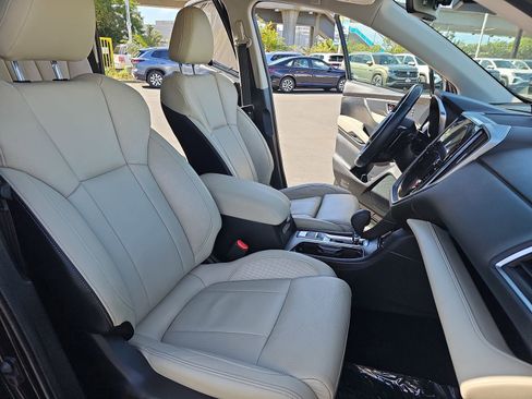 Used 2023 Subaru Ascent Limited image 10