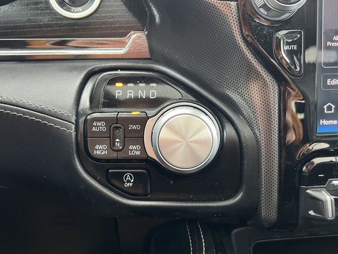 Used 2024 RAM 1500 Limited image 25