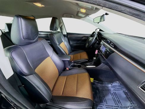 Used 2014 Toyota Corolla L image 26