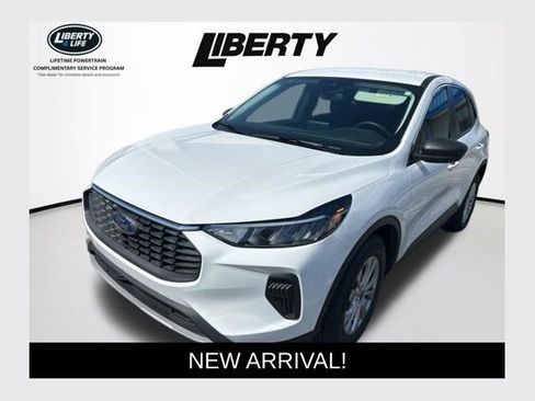 Used 2023 Ford Escape Active AWD/4WD image 1