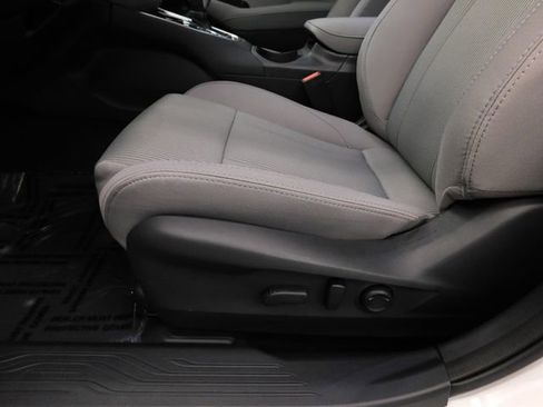 Used 2025 Subaru Legacy Premium image 19