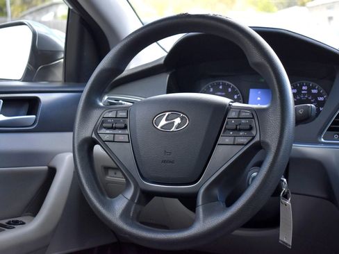 Used 2015 Hyundai Sonata Sport w/ Cargo Package image 12