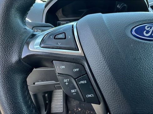 Used 2024 Ford Edge SEL image 27