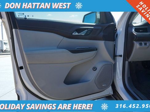 Used 2021 GMC Acadia SLT w/ Trailering Package image 16