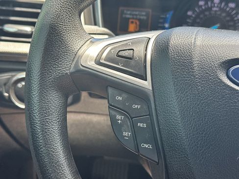 Certified 2020 Ford Fusion SE FWD image 24