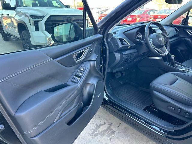 Used 2024 Subaru Forester Touring w/ POP Package 3 AWD/4WD image 23