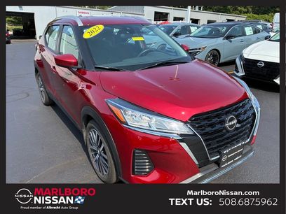 Used 2022 Nissan Kicks SV