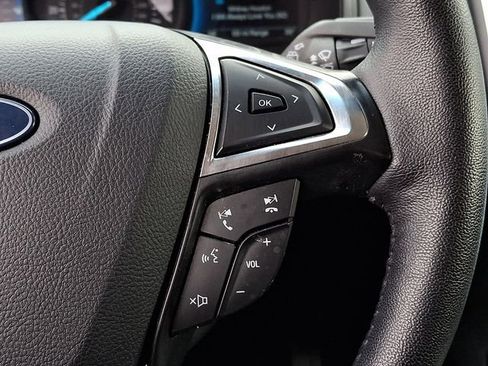 Used 2024 Ford Edge SEL image 24