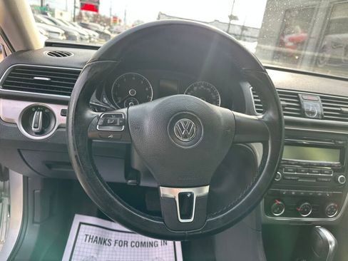 Used 2014 Volkswagen Passat 1.8T Wolfsburg Edition image 13