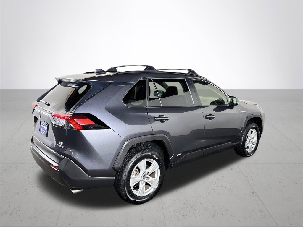 Used 2020 Toyota RAV4 LE w/ All Weather Liner Package AWD/4WD image 6
