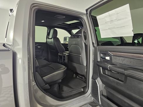 New 2026 RAM 2500 Laramie w/ Night Edition AWD/4WD image 36