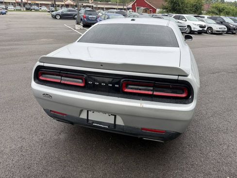 Used 2021 Dodge Challenger R/T RWD image 8